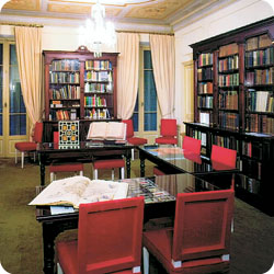 Bibliothèque irlandaise Princesse Grace